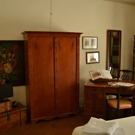 Angolo Di Porta Sole Bed & Breakfast