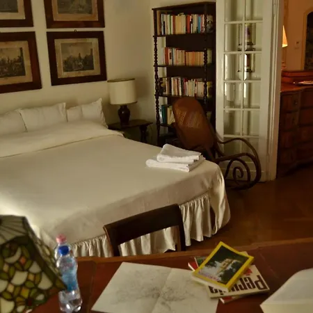 Frühstückspension Angolo Di Porta Sole