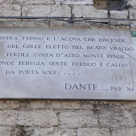 Angolo Di Porta Sole * Perugia