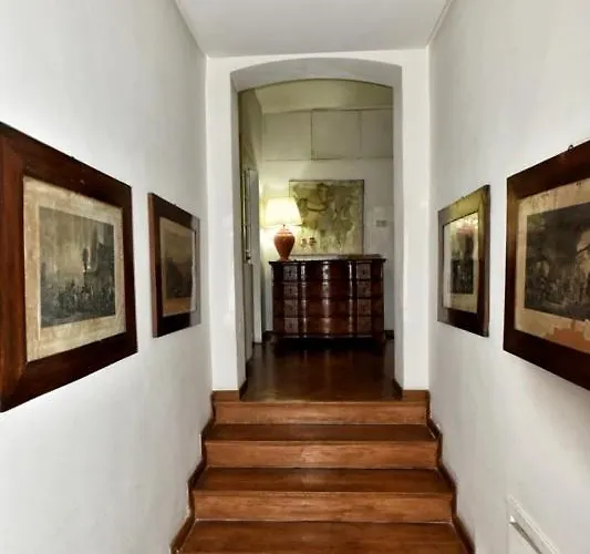 Angolo Di Porta Sole 3*