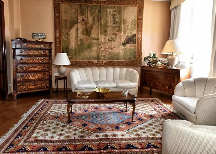 Angolo Di Porta Sole 3*